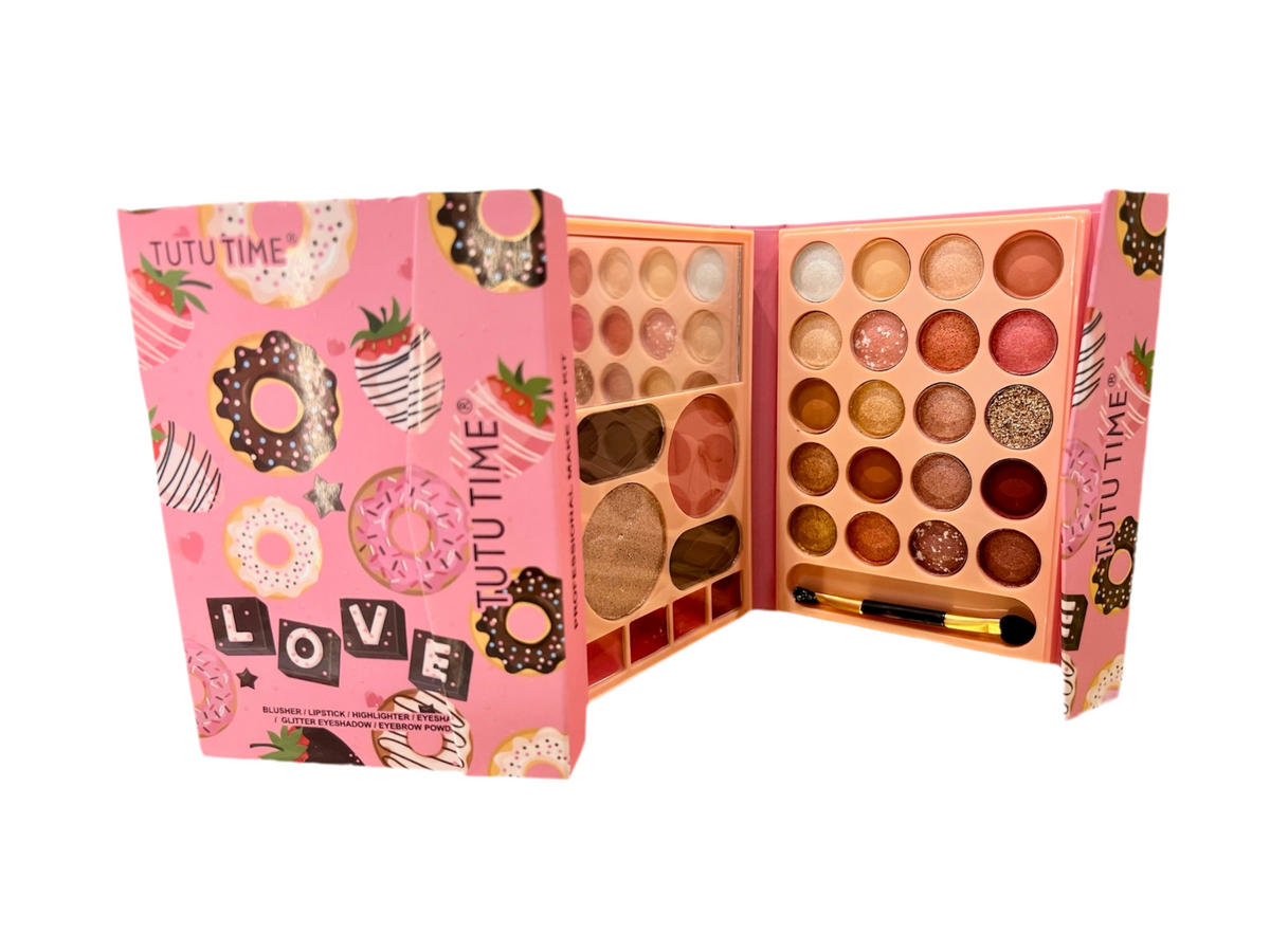 TUTU TIME LOVE - PALETTE 
BLUSHER / LIPSTICK / HIGHLIGHTER / EYESHADO
I GLITTER EYESHADOW / EYEBROW POWDER